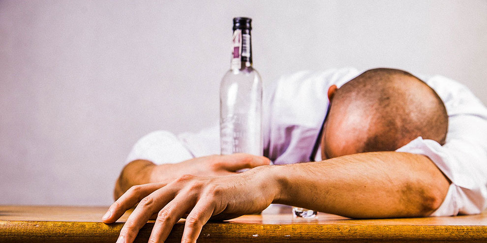 Забрать машину с штрафстоянки в состоянии опьянения можно только за 30 тыс. руб.