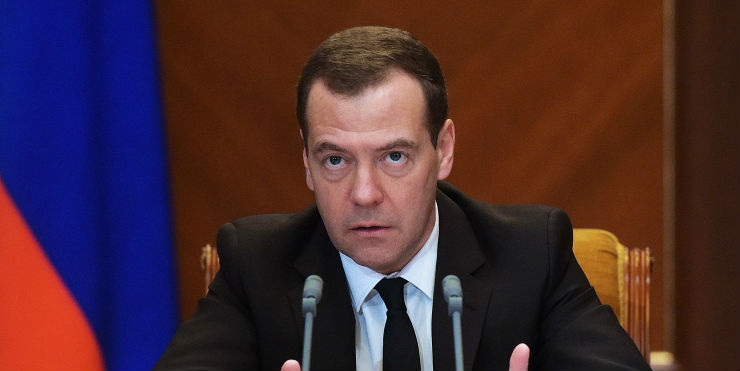 Медведев продлил льготы для малого бизнеса