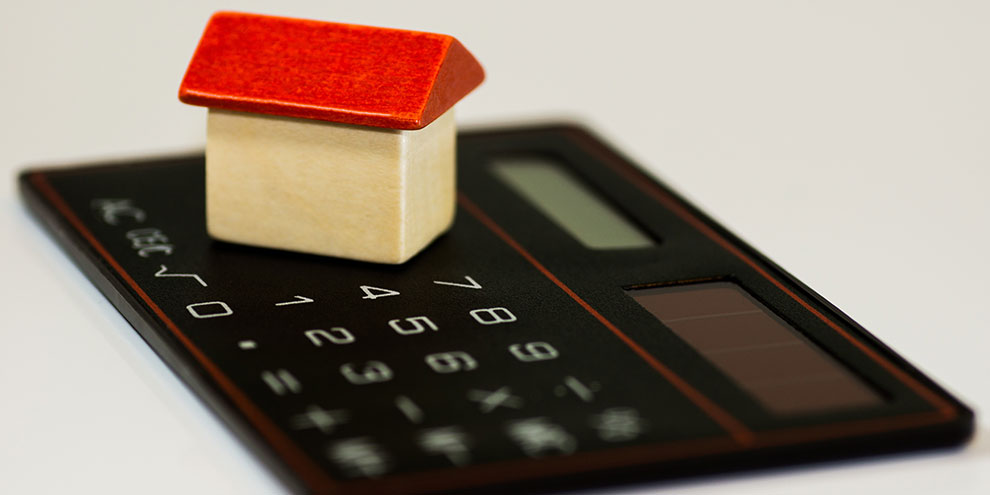 Дмитрий Медведев продлил ипотеку с господдержкой до 2017 года