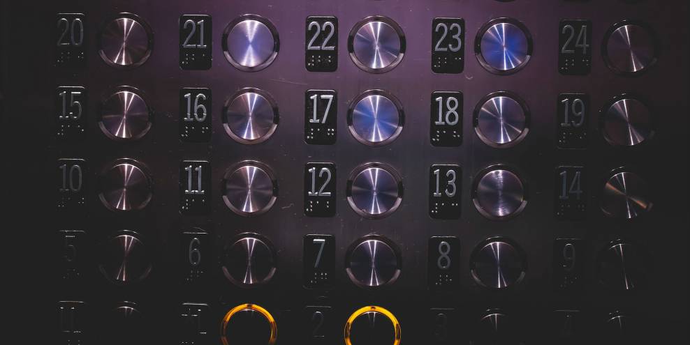 В России разработают законы в сфере лифтового хозяйства