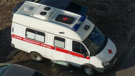 Путин поручил Минздраву передачу перевозок скорой частникам