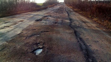 Городские власти сообщили о готовности начать ремонт дорог