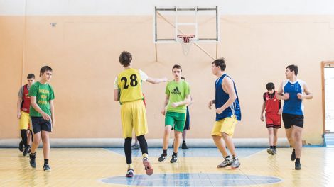 Екатеринбург собрал школьные команды по баскетболу России и зарубежья