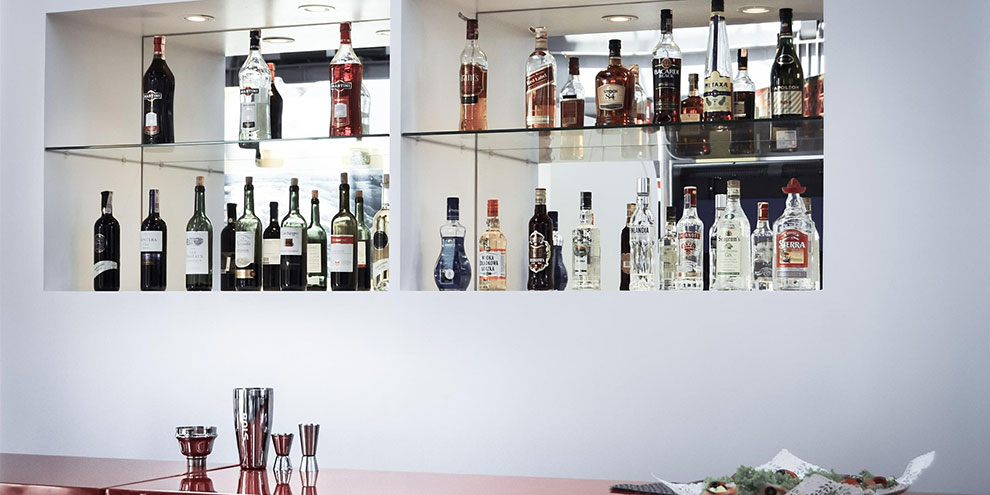 Каждый десятый магазин в Свердловской области лишился права торговли алкоголем