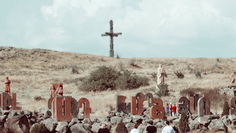 Путин призвал стороны карабахского конфликта прекратить огонь