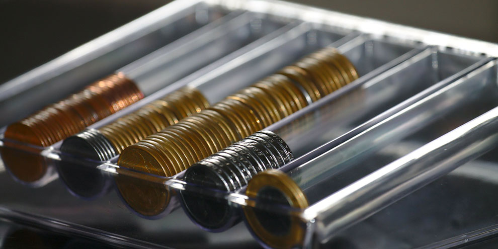 Чиновники задумались о контроле над расходами населения