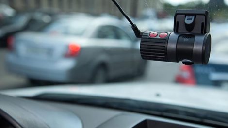 Путин обязал по ДТП учитывать записи с видеорегистраторов