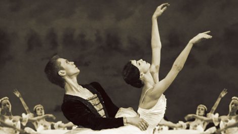 Звезды оперы c мюнхенской площади на экране в Екатеринбурге