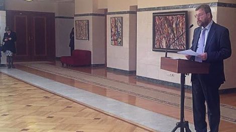 Две уникальных выставки открылись в резиденции губернатора СО