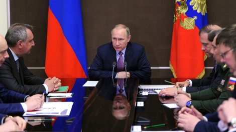 Путин заявил о необходимости создания нового российского самолета