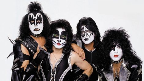 ККТ «Космос» покажет исторический концерт KISS в Лас-Вегасе
