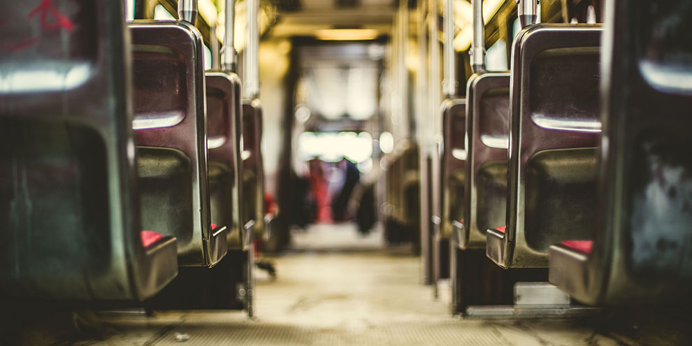 Дети смогут ездить на общественном транспорте бесплатно