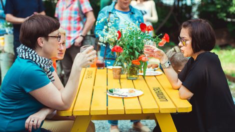 В Екатеринбурге открылся кинотеатр под открытым небом