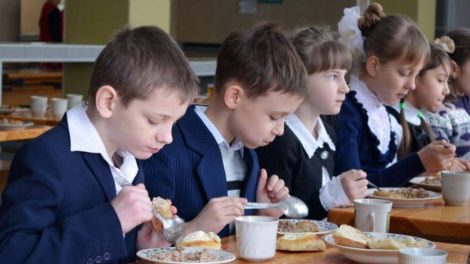 Начальные школы Екатеринбурга переведут на пятидневку