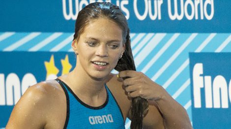 Ефимова завоевала серебро в плавании на 100 м брассом