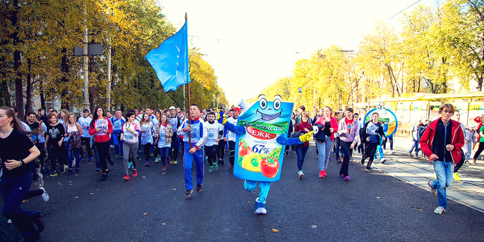 «Кросс нации» в Екатеринбурге пробежали тысячи горожан