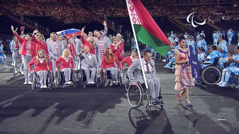 На открытии Паралимпиады сборная Белоруссии пронесла российский флаг