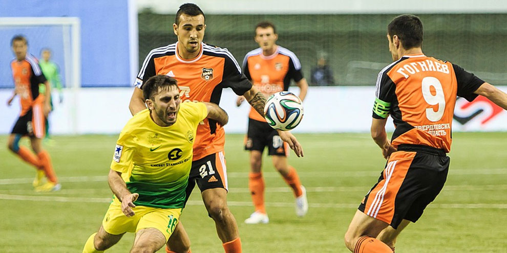 Футбол: Урал остался без очков в матче с Анжи