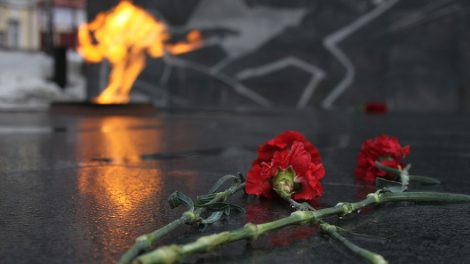 Вечный огонь погаснет на площади Коммунаров