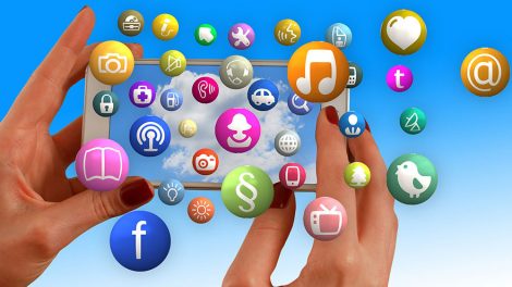 Соцсеть “ВКонтакте” до конца года запустит собственного оператора