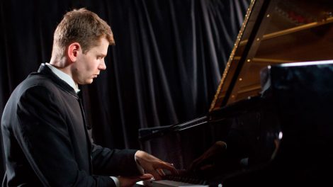 Триумфатор международного конкурса в Сиднее выступит в Екатеринбурге