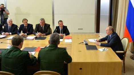 Владимир Путин: необходимо внедрять опыт в Сирии в практику подготовки Вооруженных сил