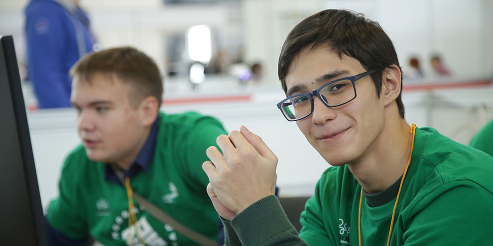 Сборная Свердловской области первая на соревнованиях JuniorSkills