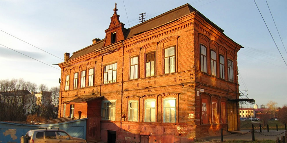 Доходный дом купца Чувильдина у Исети продадут за 6,2 млн рублей
