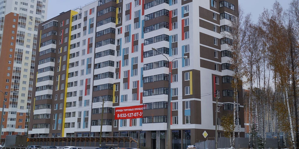 В Екатеринбурге сдали первый дом для бюджетников