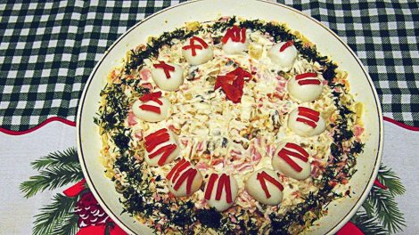 Жители Екатеринбурга приготовят Оливье в рекордном объеме 3 333 кг