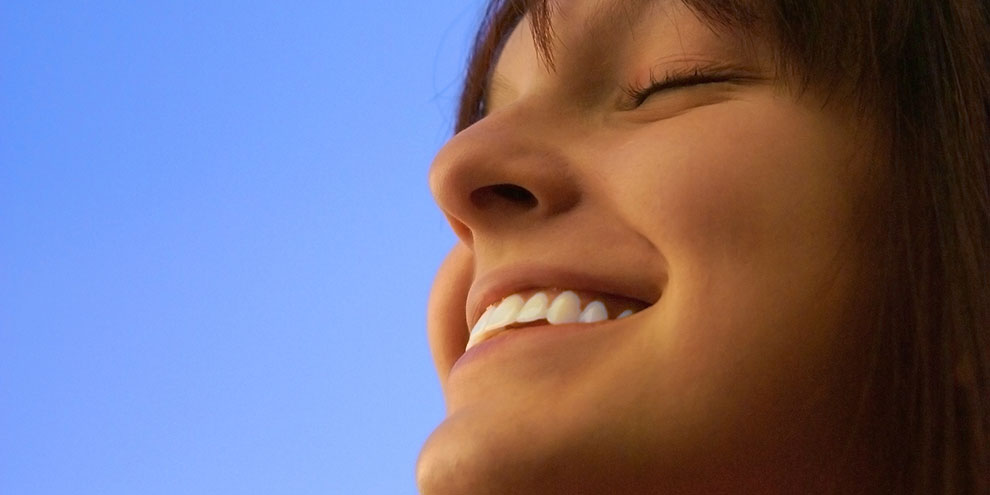 Более 80 процентов россиян считают себя счастливыми, но есть НО