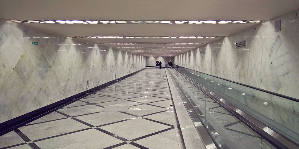 Фото: В Екатеринбурге вместе с новой очередью ТРЦ Гринвич открылся уникальный подземный переход