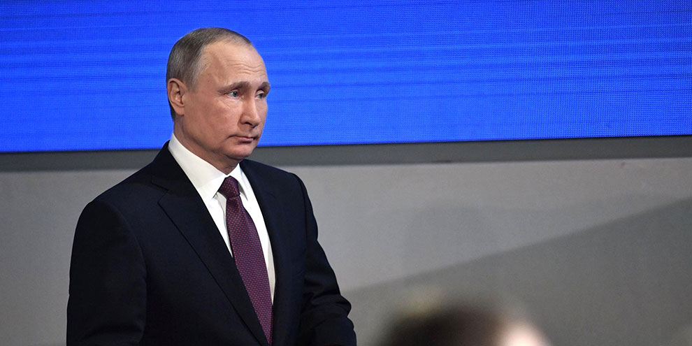 Владимир Путин прокомментировал конфликт с Ельцин-центром