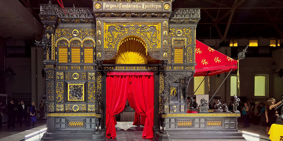 В Музее ИЗО Каслинский павильон засветился новыми красками (Фото, видео)