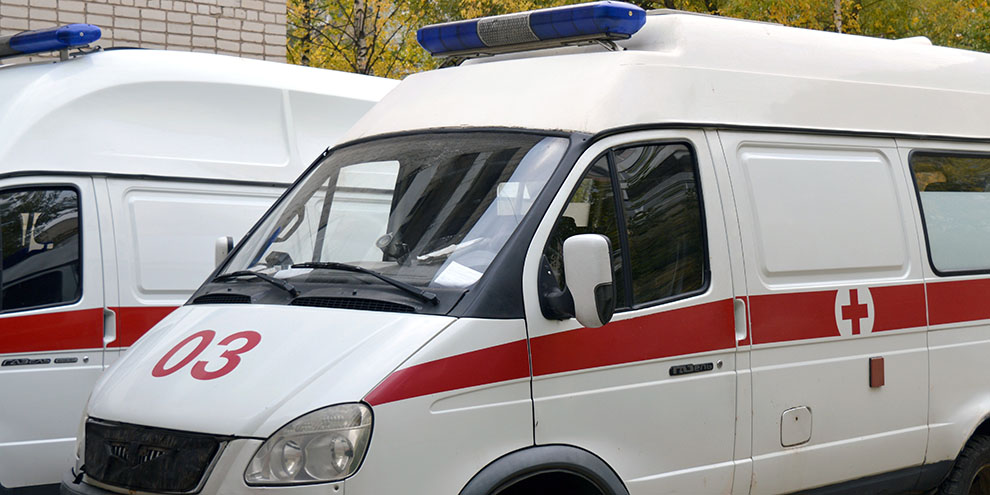 Врачи Свердловской области получили 14 новых карет скорой помощи