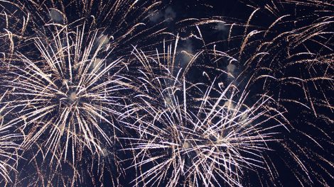 В день парада Победы салют запустят в трех районах Екатеринбурга