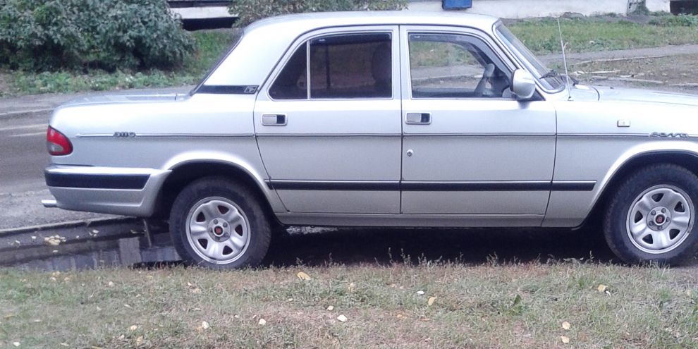 В Госдуме ужесточат наказание за стоянку на газонах