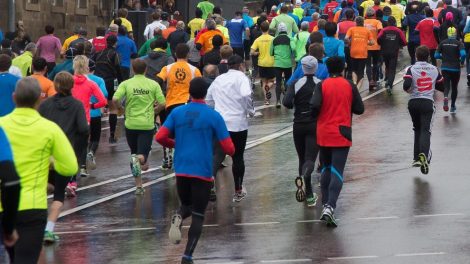 50 тысяч бегунов пробегут по центральным улицам города в рамках “Кросса Наций”