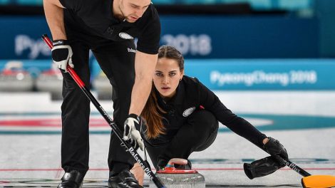 Керлингисты принесли России третью медаль на ОИ-2018