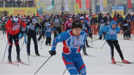 На трассу Лыжня России вышли почти 44 тысячи человек