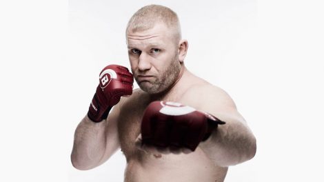 MMA: атлеты из России и США проведут в Екатеринбурге бой в присутствии Тайсона