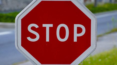 Изменяется схема движения транспорта у Центрального стадиона