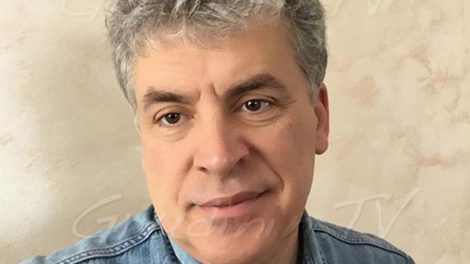 Грудинин сбрил усы: дал слово значит надо его сдерживать