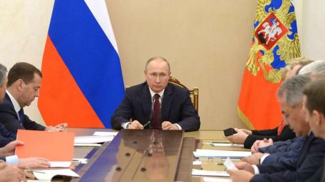 Владимир Путин выслушал предложения Минфина по налогам и льготам