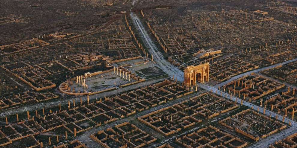 Фотовыставка Зеленые холмы Африки открылась в Екатеринбурге