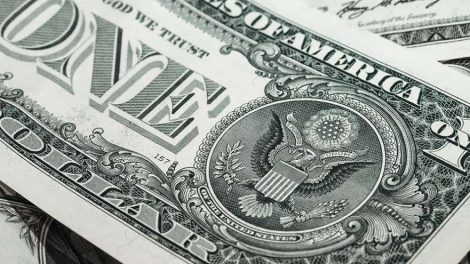 Курс доллара и евро резко пошел вверх