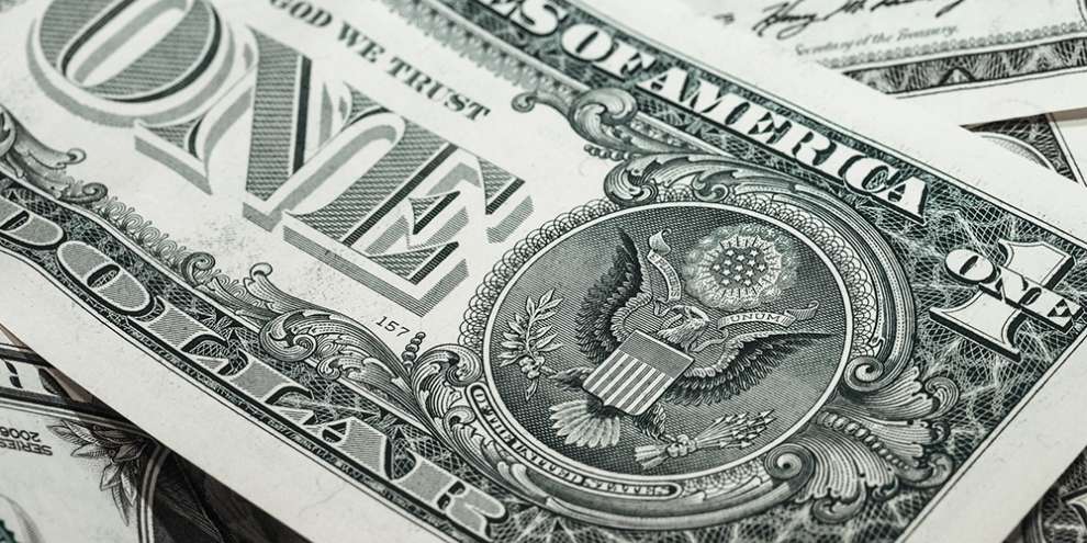 Курс доллара и евро резко пошел вверх