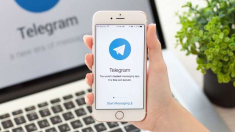 В Минкомсвязи назвали законным использование Telegram в России
