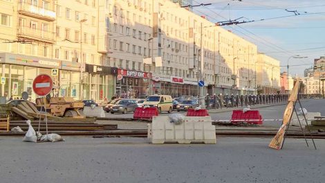 Участок проспекта Ленина в Екатеринбурге на три дня закроют на ремонт