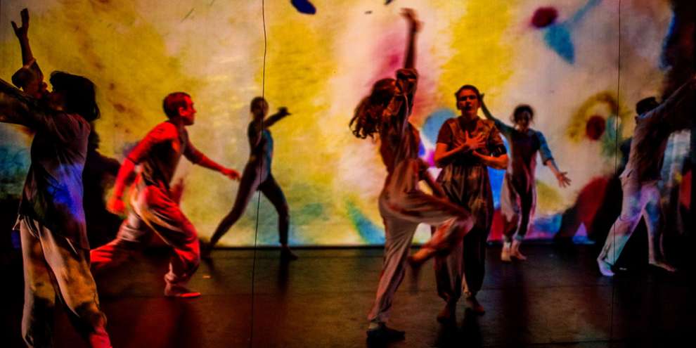 В Екатеринбурге покажут уникальный инклюзивный спектакль «Anima Chroma/Живые картины»